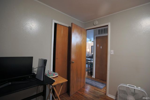 109 S Market Street, Andrews, IN 46702