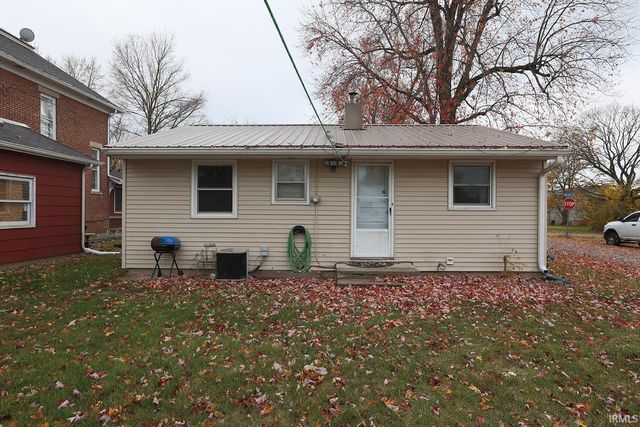 109 S Market Street, Andrews, IN 46702