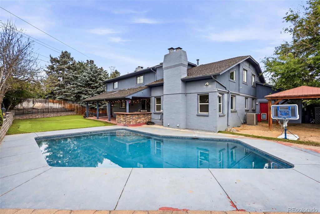 9056 E Colorado Circle, Denver, CO 80231