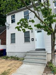 16 Harriet Street, Norwalk, CT 06851
