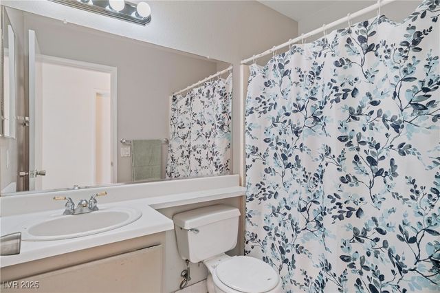 1918 King Hill Street, Las Vegas, NV 89106