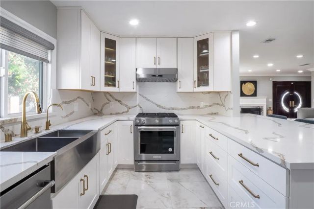 5339 E Greenmeadow, Long Beach, CA 90808