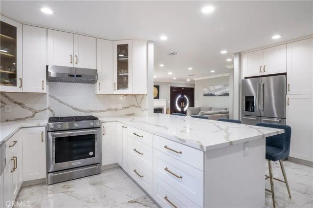 5339 E Greenmeadow, Long Beach, CA 90808