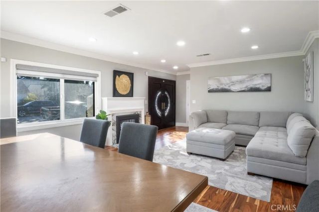 5339 E Greenmeadow, Long Beach, CA 90808