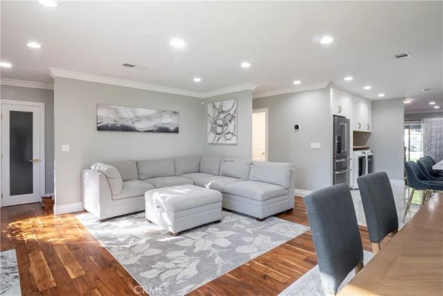 5339 E Greenmeadow, Long Beach, CA 90808