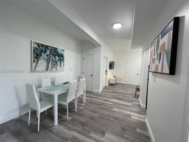 29 Oviedo Ave 2, Coral Gables, FL 33134