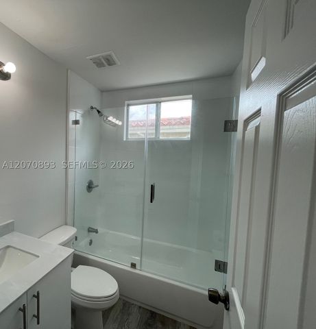 29 Oviedo Ave 2, Coral Gables, FL 33134