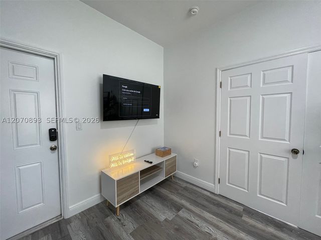 29 Oviedo Ave 2, Coral Gables, FL 33134