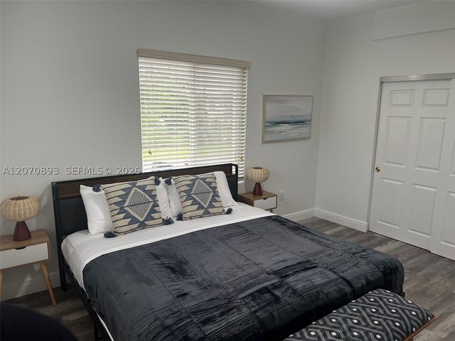 29 Oviedo Ave 2, Coral Gables, FL 33134