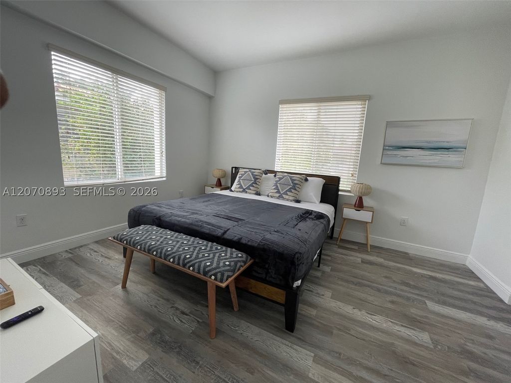 29 Oviedo Ave 2, Coral Gables, FL 33134