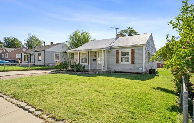 62 VILLA DR, Clearfield, UT 84015