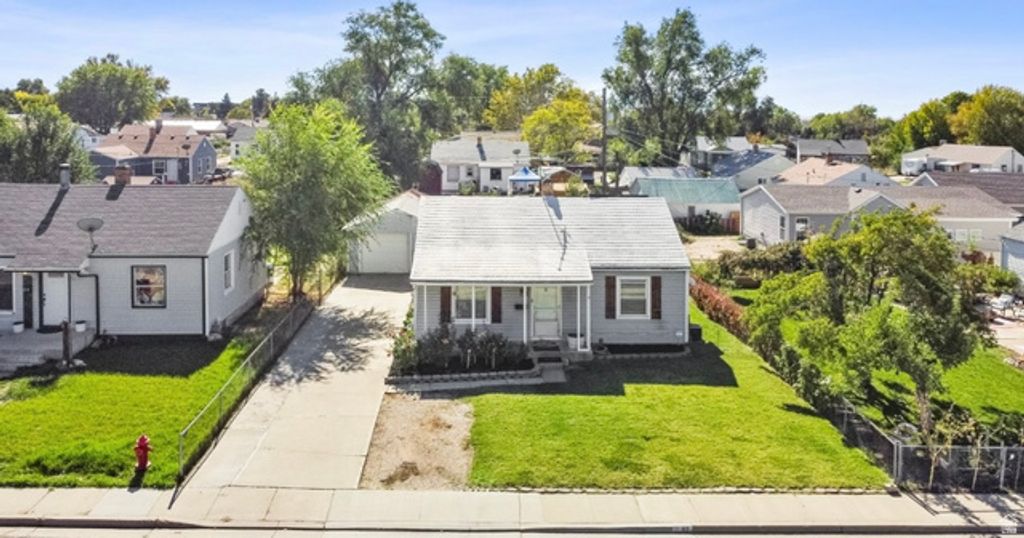 62 VILLA DR, Clearfield, UT 84015