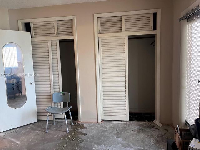 1012 SW 11th Street 9N, Hallandale Beach, FL 33009