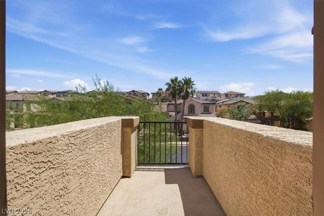 242 Via Franciosa Drive, Henderson, NV 89011