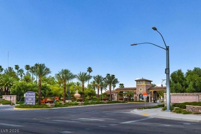 242 Via Franciosa Drive, Henderson, NV 89011