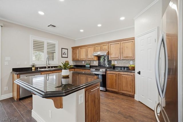 242 Via Franciosa Drive, Henderson, NV 89011