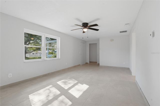 1528 VALENCIA AVENUE, Daytona Beach, FL 32117