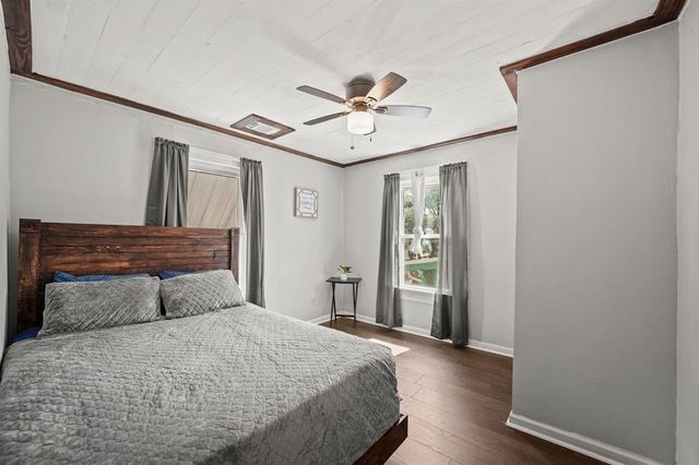 3223 Avenue M, Galveston, TX 77550