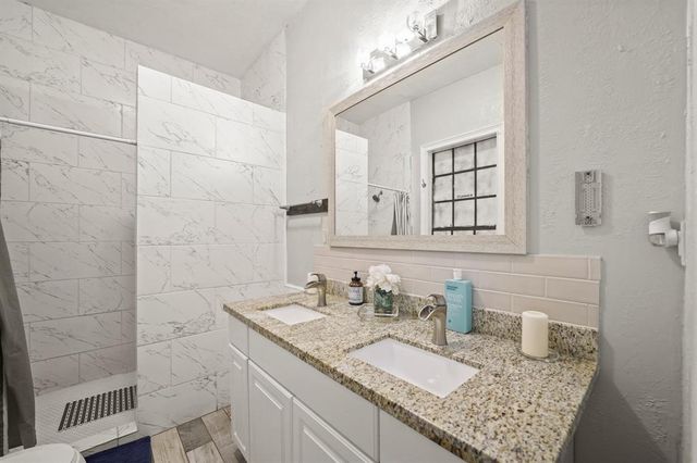 3223 Avenue M, Galveston, TX 77550