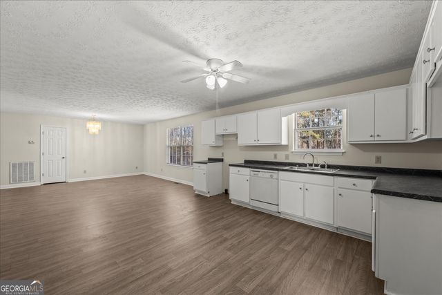 1328 Ward Drive, Elberton, GA 30635