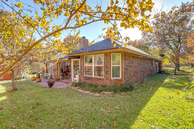 1108 Windy Meadows Drive, Burleson, TX 76028