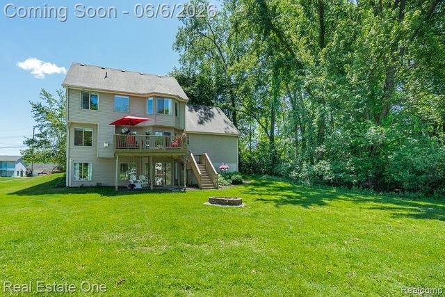 4833 Harding Avenue, Independence Charter Township, MI 48346