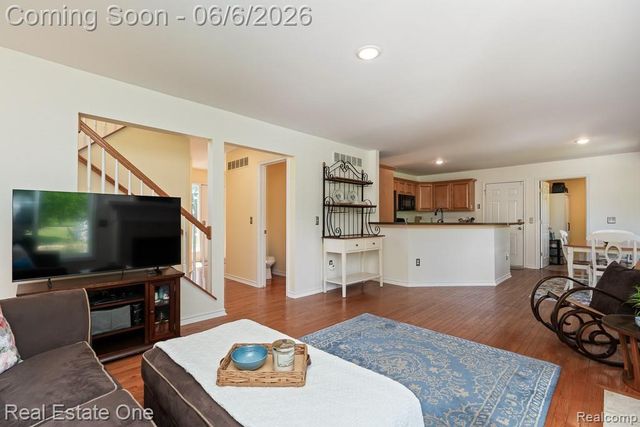 4833 Harding Avenue, Independence Charter Township, MI 48346