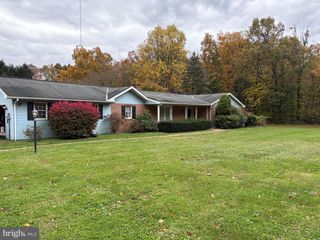 730 TEXTER MOUNTAIN RD, Robesonia, PA 19551