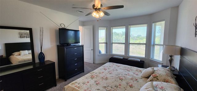 128 Rosebush DR, Liberty Hill, TX 78642