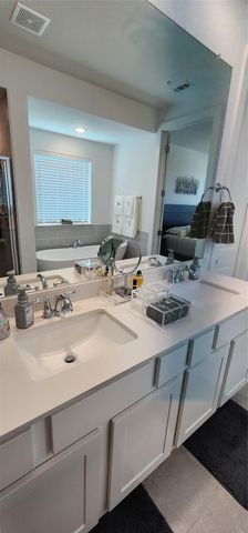 128 Rosebush DR, Liberty Hill, TX 78642