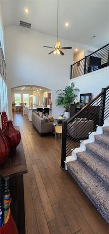 128 Rosebush DR, Liberty Hill, TX 78642