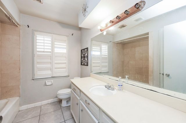1511 Castlerock Drive, Houston, TX 77090