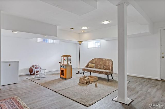 7144 Waterman Avenue, University City, MO 63130