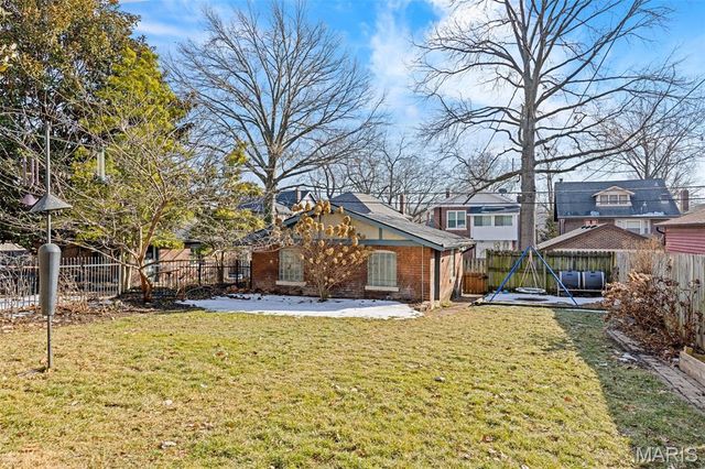 7144 Waterman Avenue, University City, MO 63130