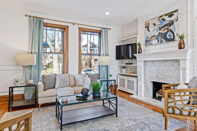 7144 Waterman Avenue, University City, MO 63130