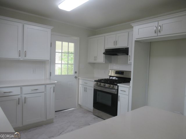 7 Linden Drive, Newnan, GA 30263