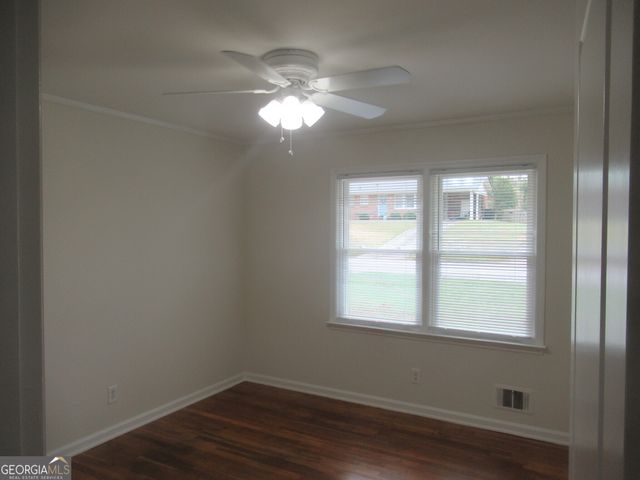 7 Linden Drive, Newnan, GA 30263