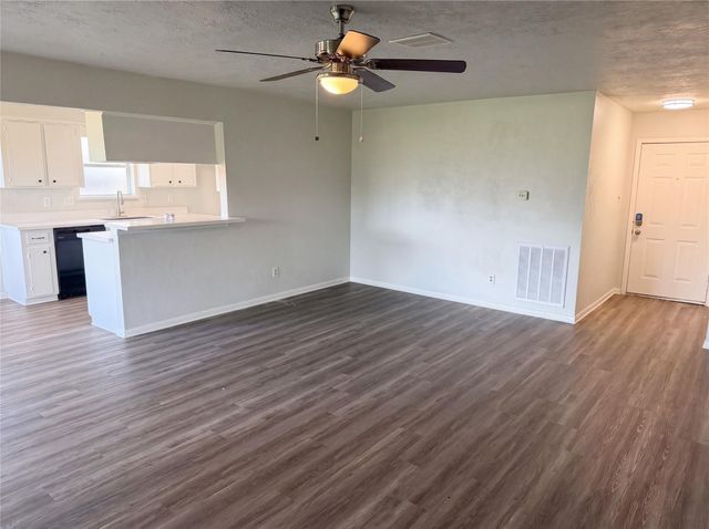311 Fir Ridge Drive, Houston, TX 77336