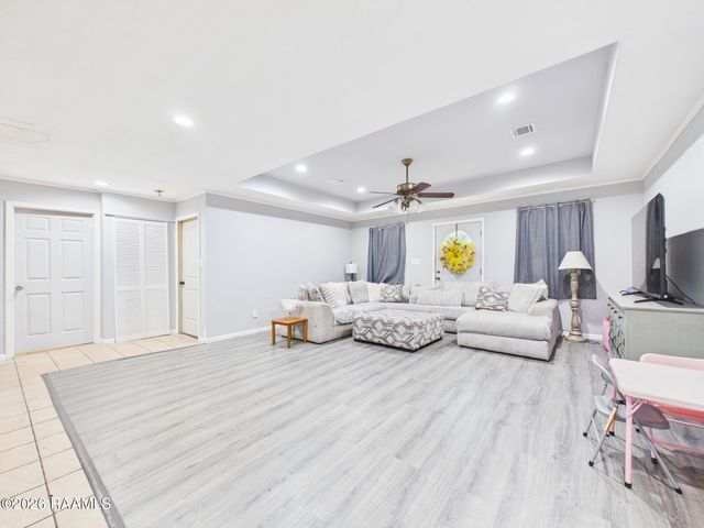 1053 Carolyn Rose Drive, Breaux Bridge, LA 70517