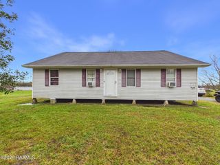 1053 Carolyn Rose Drive, Breaux Bridge, LA 70517