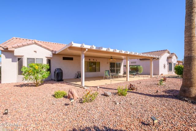 16023 W WILDFLOWER Drive, Surprise, AZ 85374