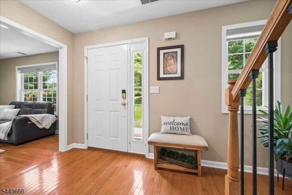 52 Henry Ct, Mount Arlington Boro, NJ 07856 — photo 3