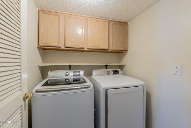 5453 RICK HUSBAND Drive, El Paso, TX 79934