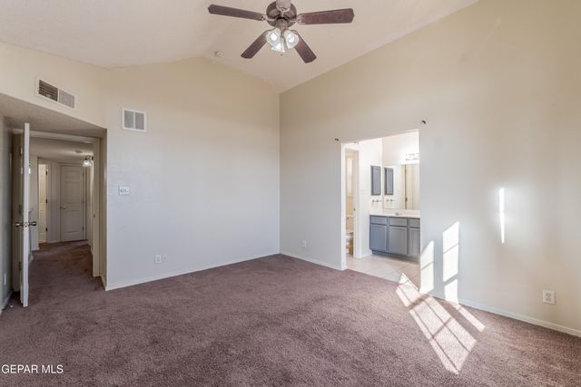 5453 RICK HUSBAND Drive, El Paso, TX 79934