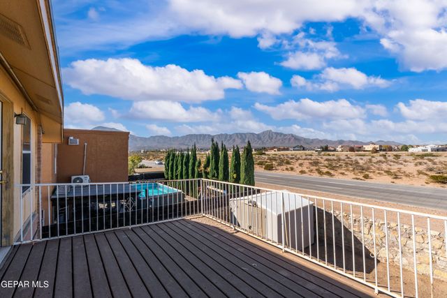 5453 RICK HUSBAND Drive, El Paso, TX 79934