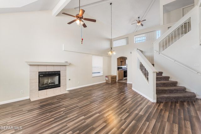 5453 RICK HUSBAND Drive, El Paso, TX 79934