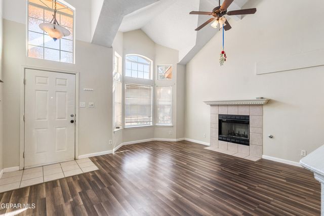 5453 RICK HUSBAND Drive, El Paso, TX 79934