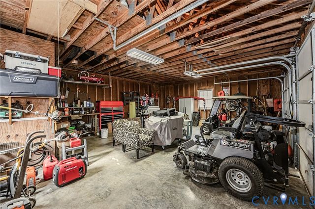 446 Dabneys Mill Rd, Manquin, VA 23106