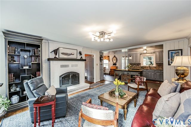 446 Dabneys Mill Rd, Manquin, VA 23106