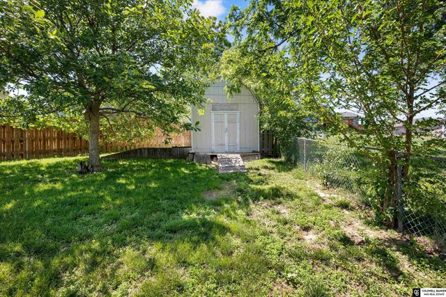 9904 S 9 Circle, Bellevue, NE 68123